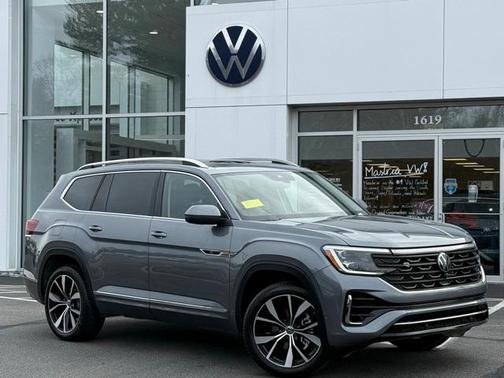 2025 Volkswagen Atlas 2.0T SEL Premium R-Line