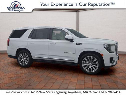 Summit White 2022 GMC Yukon Denali