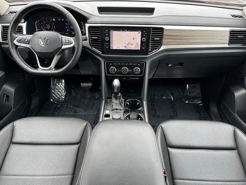 2023 Volkswagen Atlas 2.0T SEL