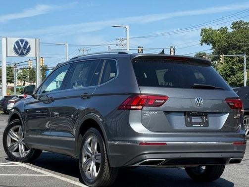 2018 Volkswagen Tiguan 2.0T SEL Premium