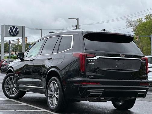 2023 Cadillac XT6 Premium Luxury AWD