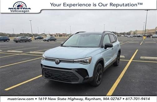 2025 Volkswagen Taos 1.5T SE Black