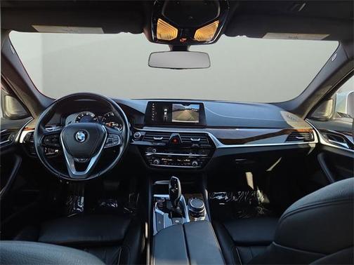 2017 BMW 540 i xDrive