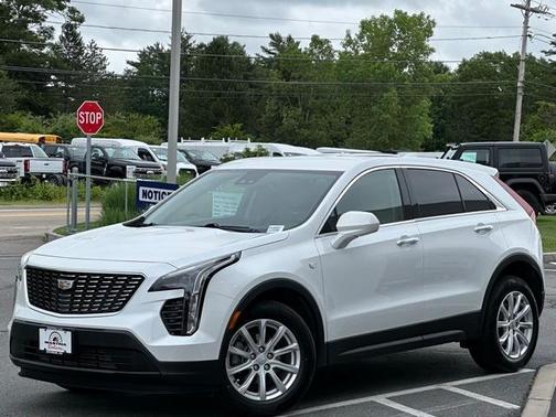 2023 Cadillac XT4 Luxury