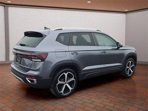 2025 Volkswagen Taos 1.5T SEL