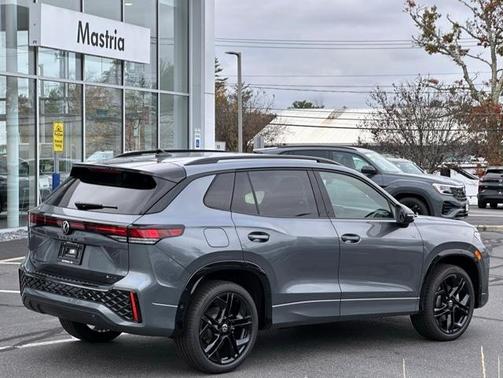 2025 Volkswagen Tiguan 2.0T SE R-Line Black