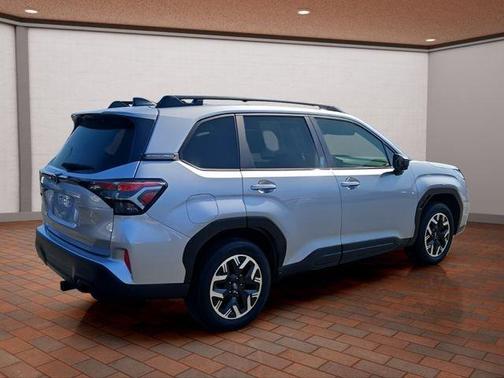 Ice Silver Metallic 2025 Subaru Forester Premium