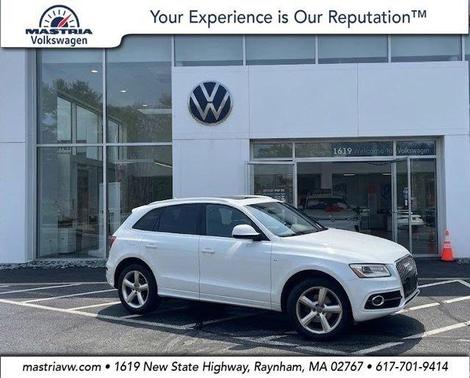 Glacier White Metallic 2017 Audi Q5 2.0T Premium Plus