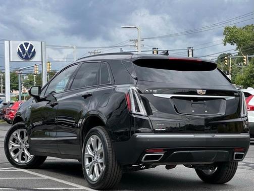 2021 Cadillac XT5 Sport