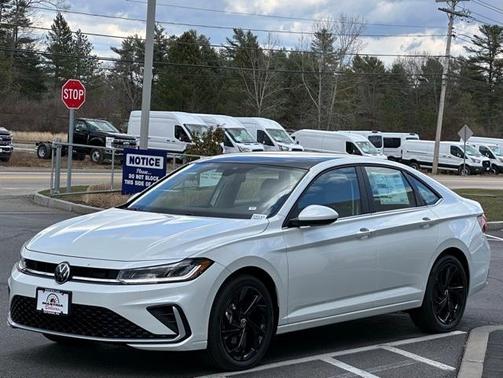 2025 Volkswagen Jetta 1.5T SE