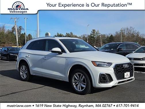 2023 Audi Q5 45 S line quattro Premium