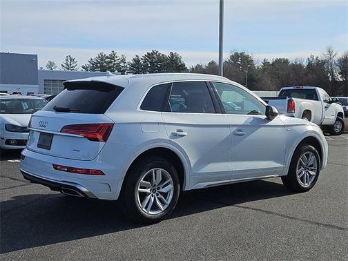 2023 Audi Q5 45 S line quattro Premium