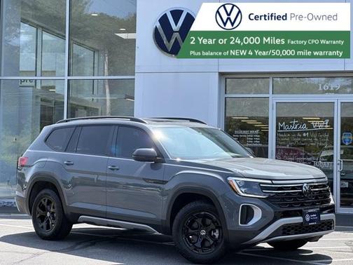 2024 Volkswagen Atlas 2.0T Peak Edition SE w/Technology