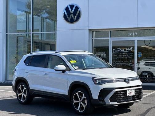 2025 Volkswagen Taos 1.5T SEL