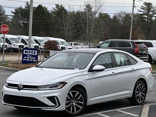 2025 Volkswagen Jetta 1.5T SE