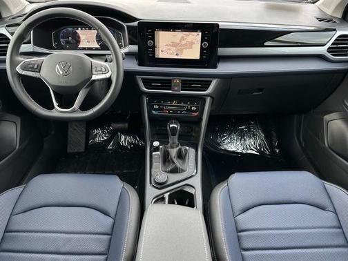 2025 Volkswagen Taos 1.5T SEL