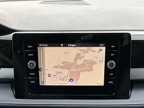 2025 Volkswagen Taos 1.5T SEL