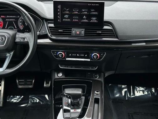 2022 Audi SQ5 3.0T Premium Plus