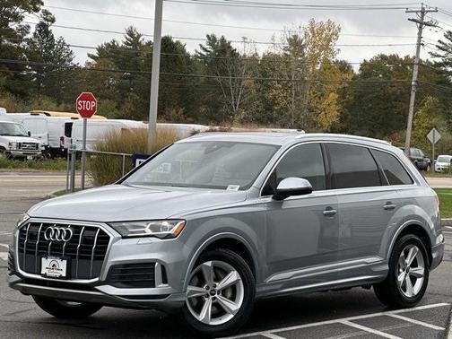 2023 Audi Q7 45 Premium