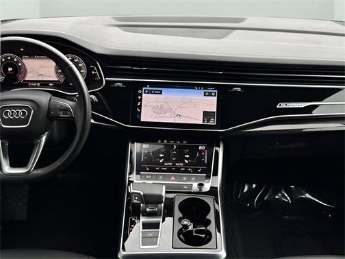 2023 Audi Q7 45 Premium