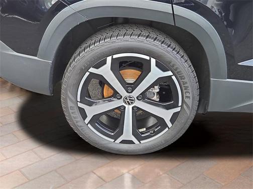 2025 Volkswagen Taos 1.5T SEL