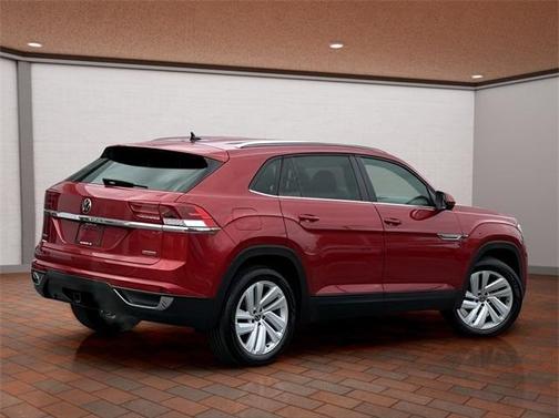 2022 Volkswagen Atlas Cross Sport 3.6L V6 SE w/Technology
