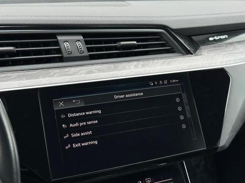 2021 Audi e-tron Premium