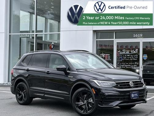 2024 Volkswagen Tiguan 2.0T SE R-Line Black