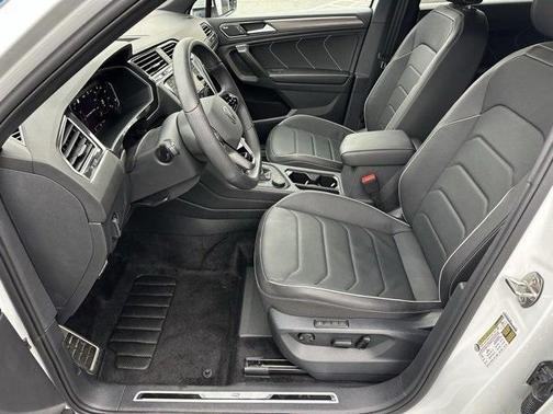 2024 Volkswagen Tiguan 2.0T SEL R-Line