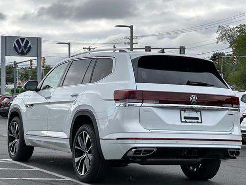2025 Volkswagen Atlas 2.0T SEL Premium R-Line
