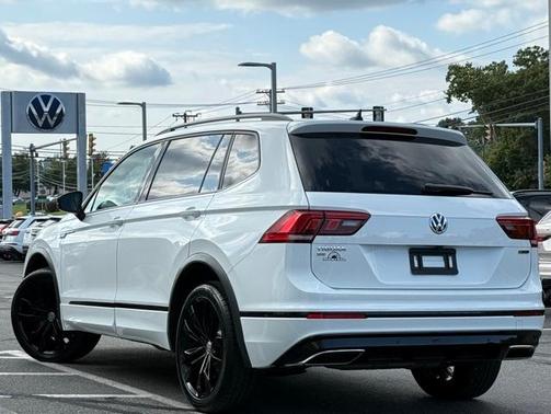 2020 Volkswagen Tiguan 2.0T SE R-Line Black