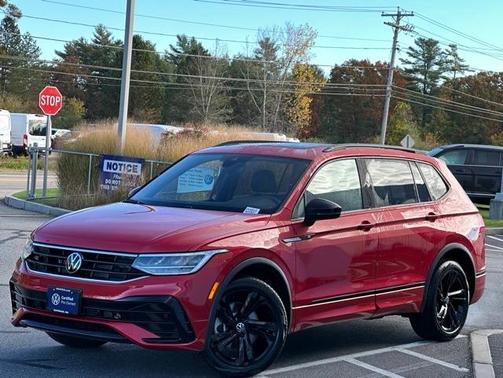 2024 Volkswagen Tiguan 2.0T SE R-Line Black
