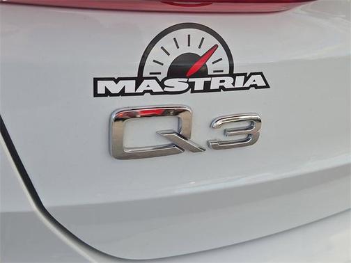 2023 Audi Q3 45 S line Premium