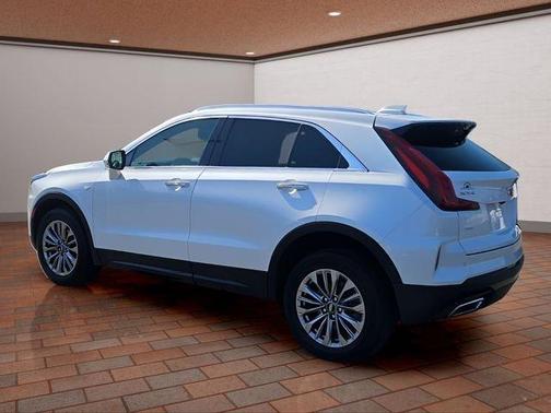 Crystal White Tri-Coat 2024 Cadillac XT4 Premium Luxury