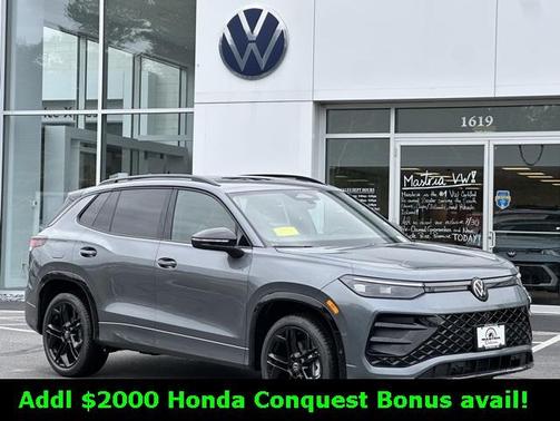 2025 Volkswagen Tiguan 2.0T SE R-Line Black