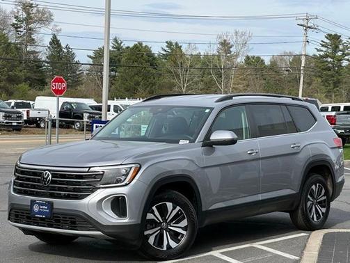 2024 Volkswagen Atlas 2.0T SE