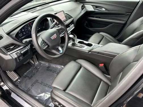 2023 Cadillac CT4 Sport