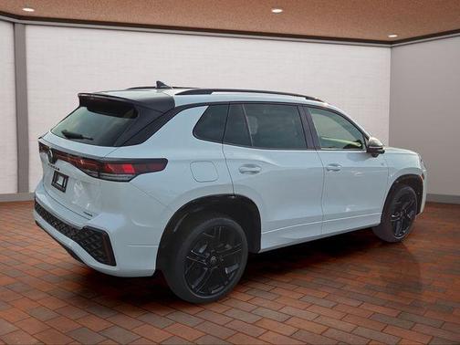 Opal White Pearl 2026 Volkswagen Tiguan 2.0T SE R-Line Black