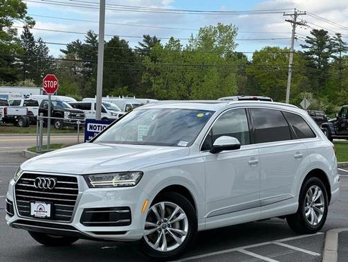 2019 Audi Q7 55 Premium Plus