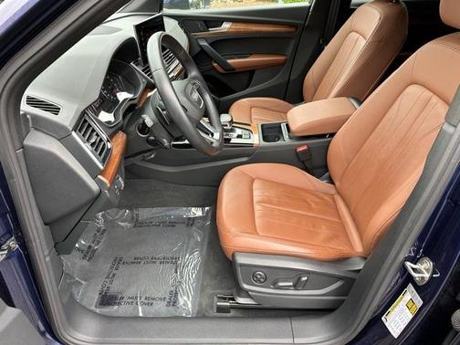 2022 Audi Q5 45 S line quattro Premium