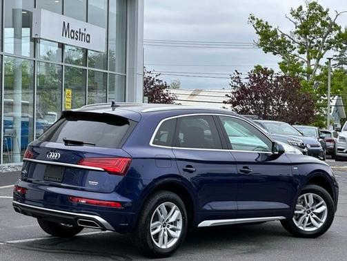 2022 Audi Q5 45 S line quattro Premium