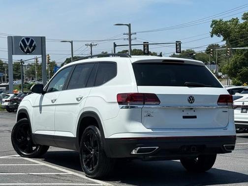 2023 Volkswagen Atlas 3.6L SE w/Technology