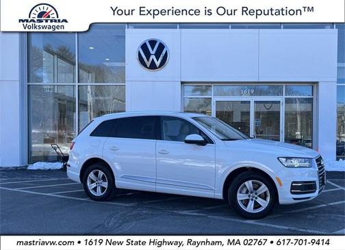 2019 Audi Q7 45 Premium Plus