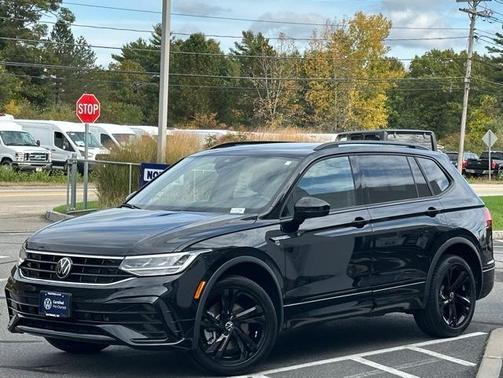 2024 Volkswagen Tiguan 2.0T SE R-Line Black