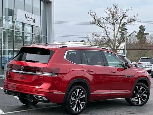 2024 Volkswagen Atlas 2.0T SEL Premium R-Line