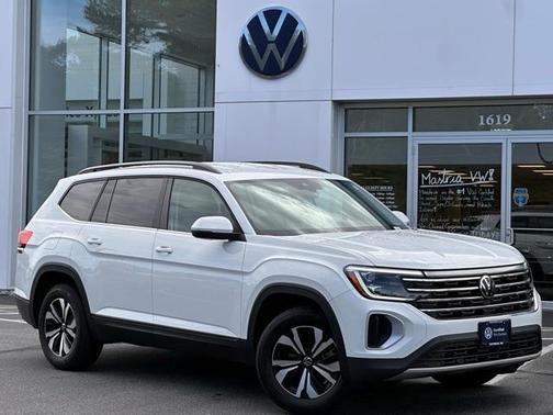 2024 Volkswagen Atlas 2.0T SE