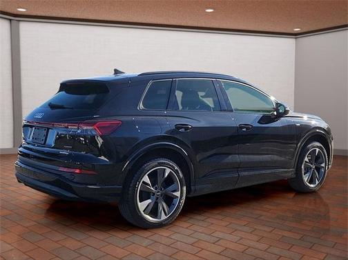 2024 Audi Q4 e-tron 50 Premium