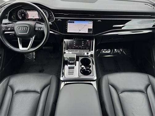 2022 Audi Q7 55 Premium Plus