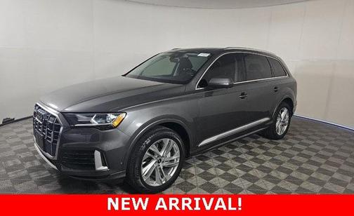2022 Audi Q7 55 Premium Plus