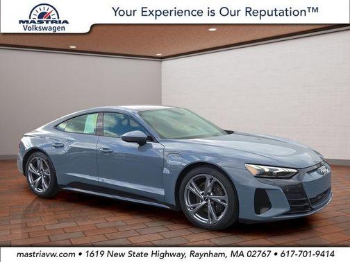 Kemora Gray Metallic 2023 Audi e-tron GT Premium Plus